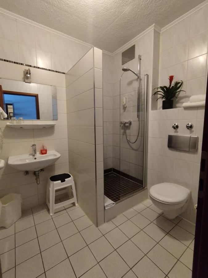 Hotel Sonnenkeller Neu-Ulm Zewnętrze zdjęcie